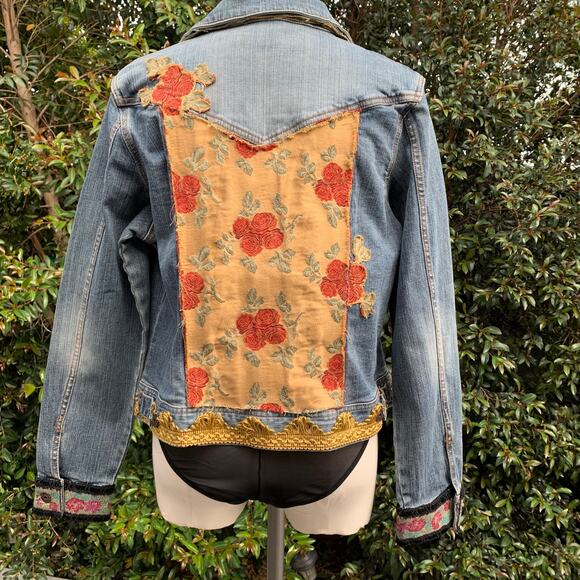 Vintage Handmade Floral Embellished Women’s Denim Blue Jean Jacket 90s - Picture 5 of 10